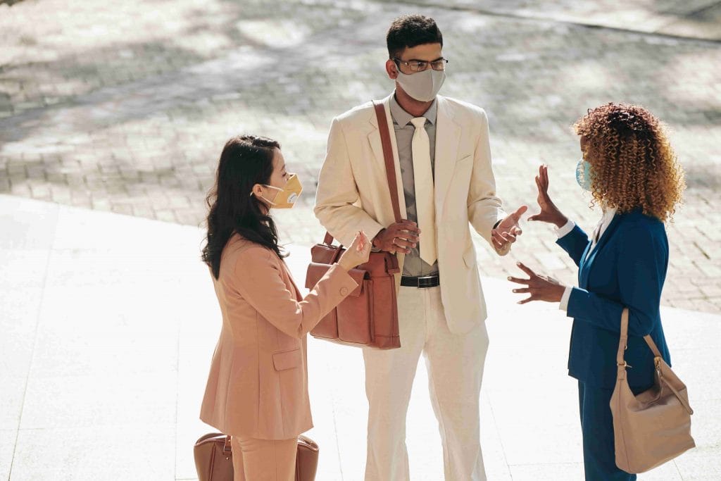 British Columbia vẫn giữ vị trí tài chính tương đối mạnh tại Canada L&C Global