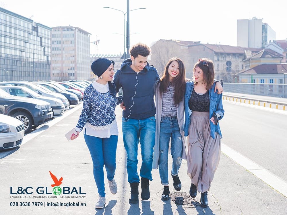 Canada sẽ chào đón hơn 500.000 thường trú nhân Canada mới mỗi năm L&C Global