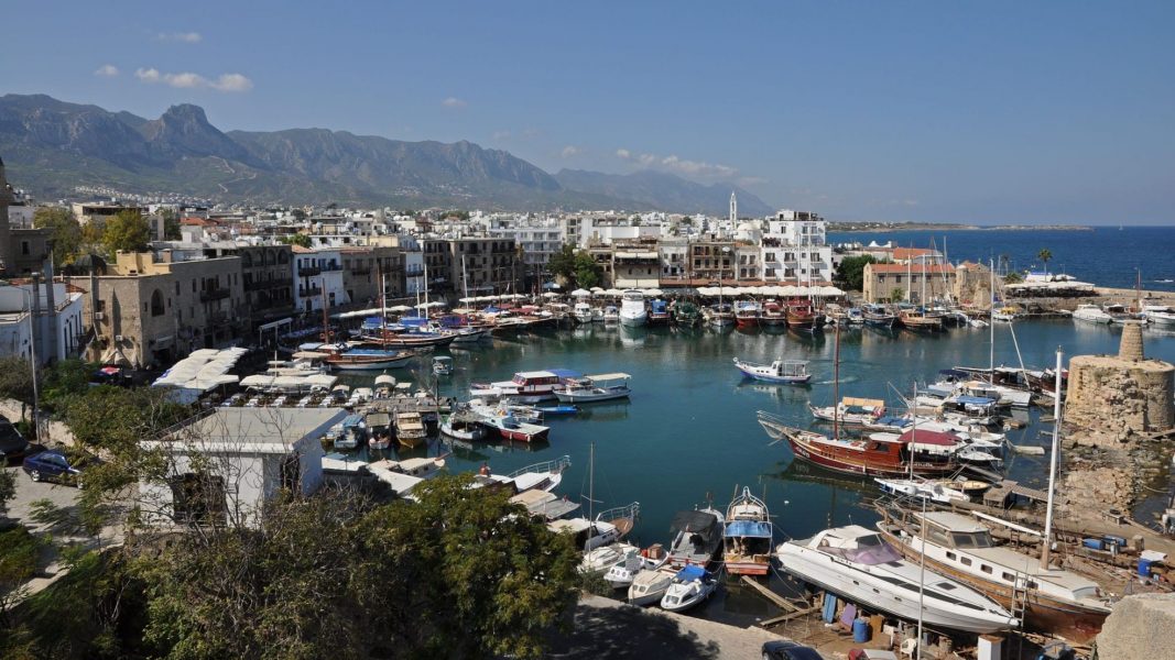 Kyrenia-cảng biển
