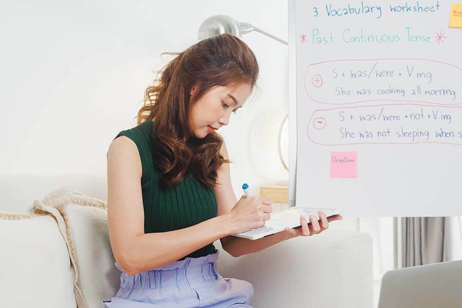 Chi phí học tiếng Anh ở Canada bạn cần biết L&C Global