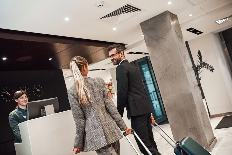 NOC A: Travelling in Canada - L&C Global