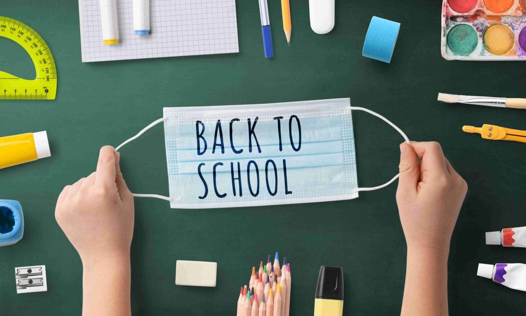 Chính phủ tăng trợ cấp ở BC lên 204 triệu đô la cho các trường học L&C Global