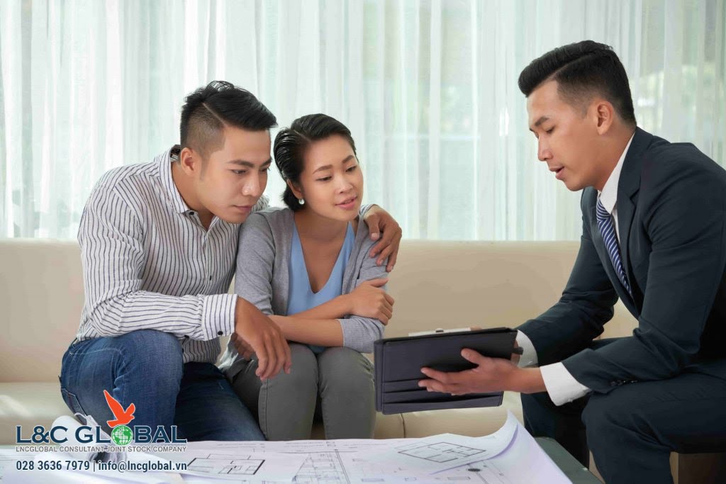 Giá nhà ở Canada giảm 3,9% tháng 8 L&C Global