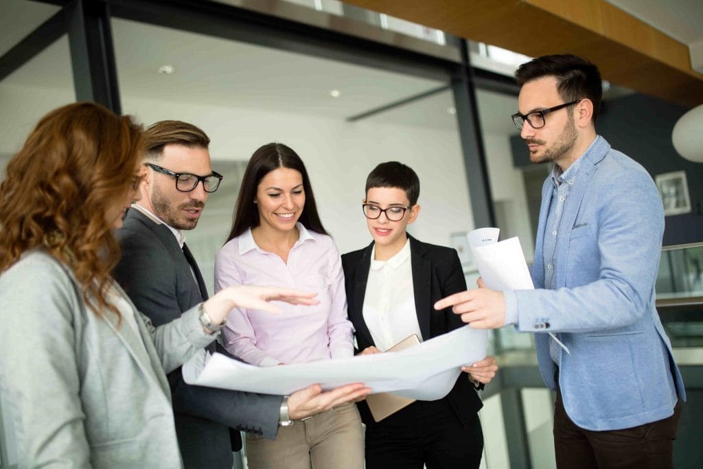 Hơn 21.000 việc làm tại BC trong tháng 2 năm 2022 cho thấy sự phục hồi kinh tế mạnh mẽ L&C Global