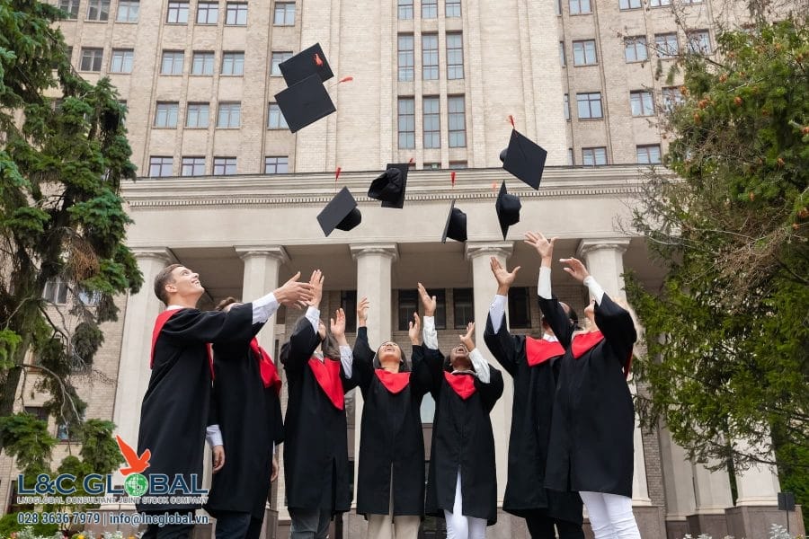 Làm việc tại Canada - 10 sự thật bạn cần biết