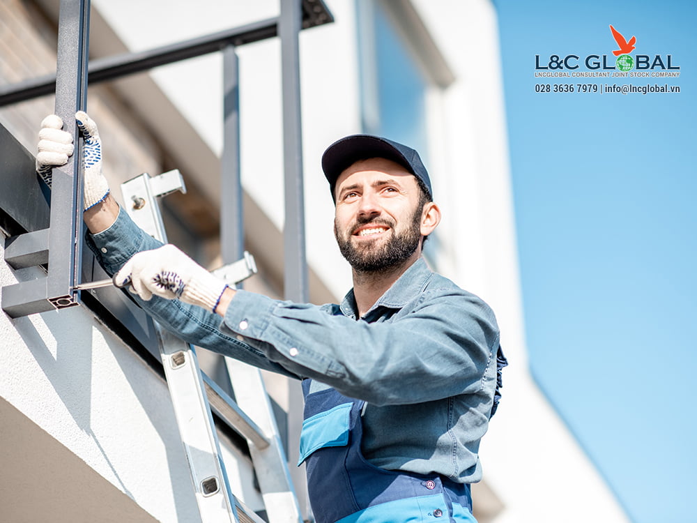 Làm thế nào để làm việc ở Canada với tư cách là thợ xây dựng L&C Global