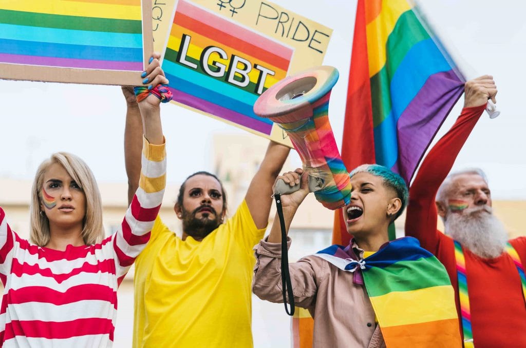 LGBT được tùy chọn giới tính của mình trên Hộ chiếu Mỹ bắt đầu từ ngày 11 tháng 4 L&C Global