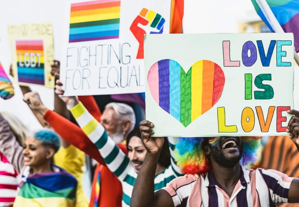 LGBT được tùy chọn giới tính của mình trên Hộ chiếu Mỹ bắt đầu từ ngày 11 tháng 4 L&C Global