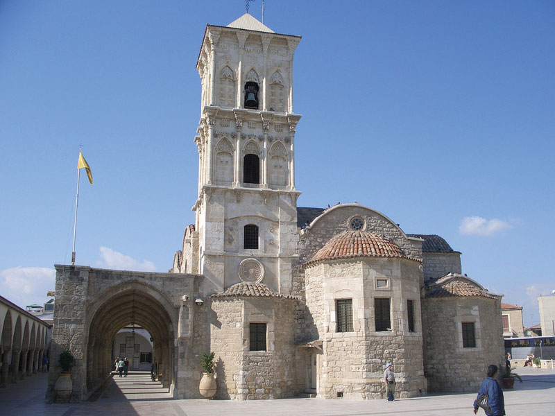 định cư Cộng hòa Síp - Nhà thờ tại Síp