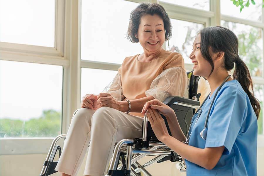 Nhân viên chăm sóc sức khỏe tại Canada L&C Global