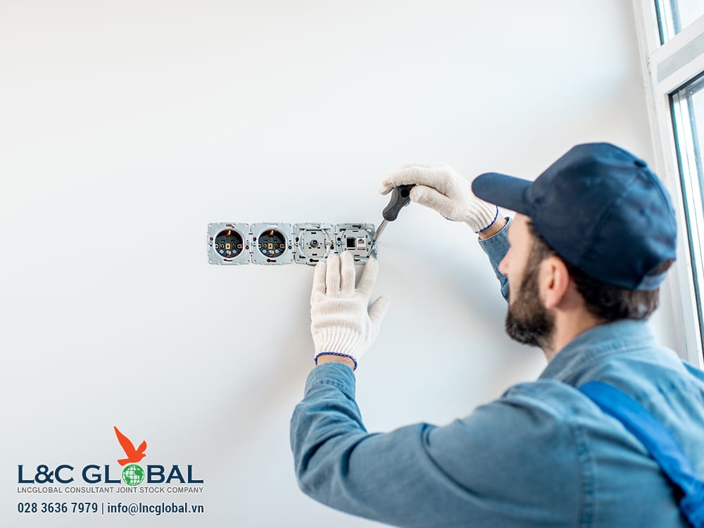 Nhập cư Canada với tư cách là thợ sửa điện L&C Global