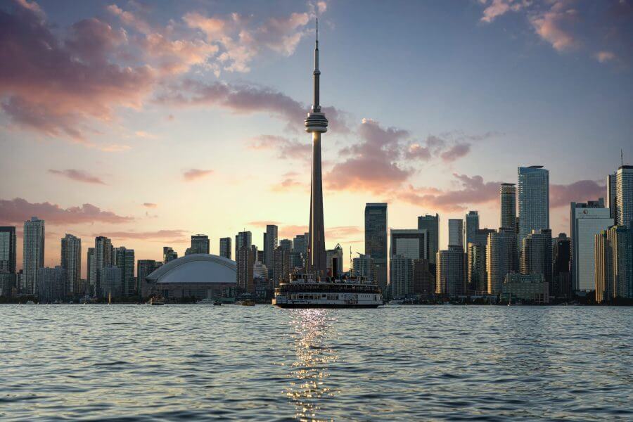 tỉnh bang ontario và việc mở cửa biên giới Canada