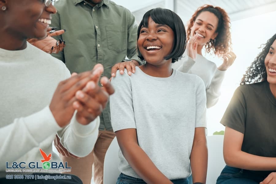 Hỗ trợ người dân nhiều hơn khi chi phí sinh hoạt BC tăng cao 