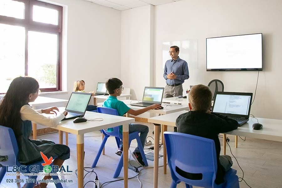 Giáo dục ở Canada và Hoa Kỳ L&C Global