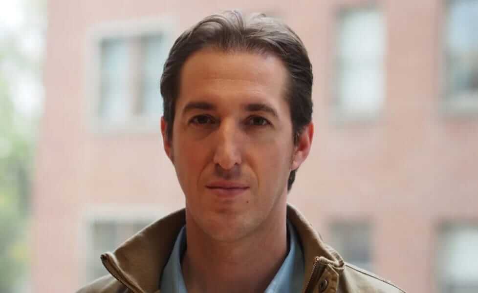 Bàn luận về việc tiêm vắc xin COVID mũi 3 - Tiến sĩ Isaac Bogoch