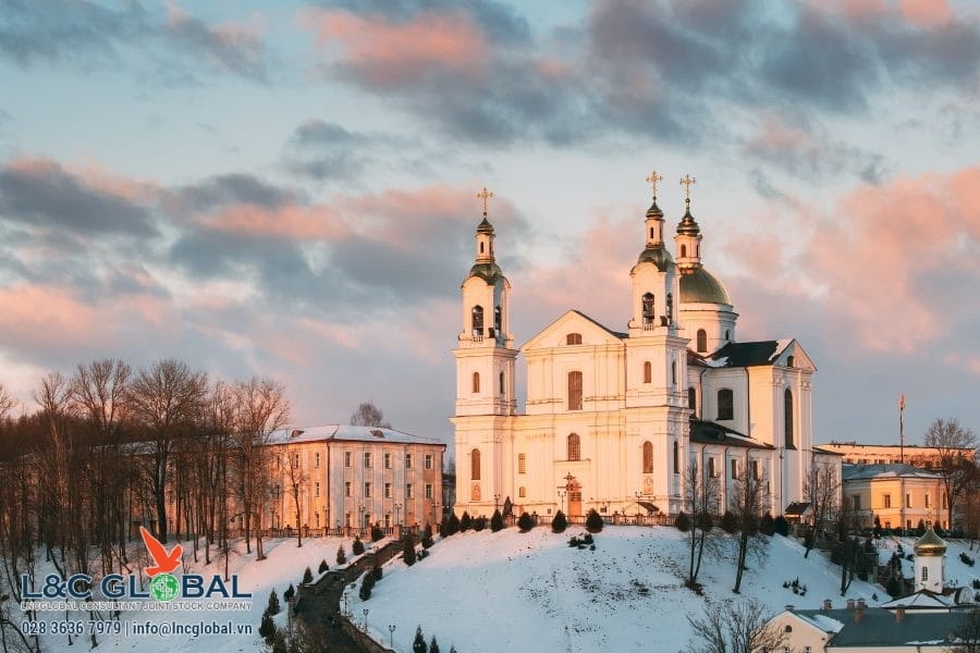 10 nhà thờ nổi tiếng tại Canada