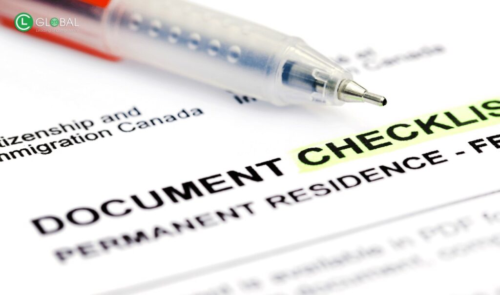 Định Cư Canada Có Lấy Được Quốc Tịch Trong Năm 2025 Không? - Các chương trình định cư dễ xin quốc tịch